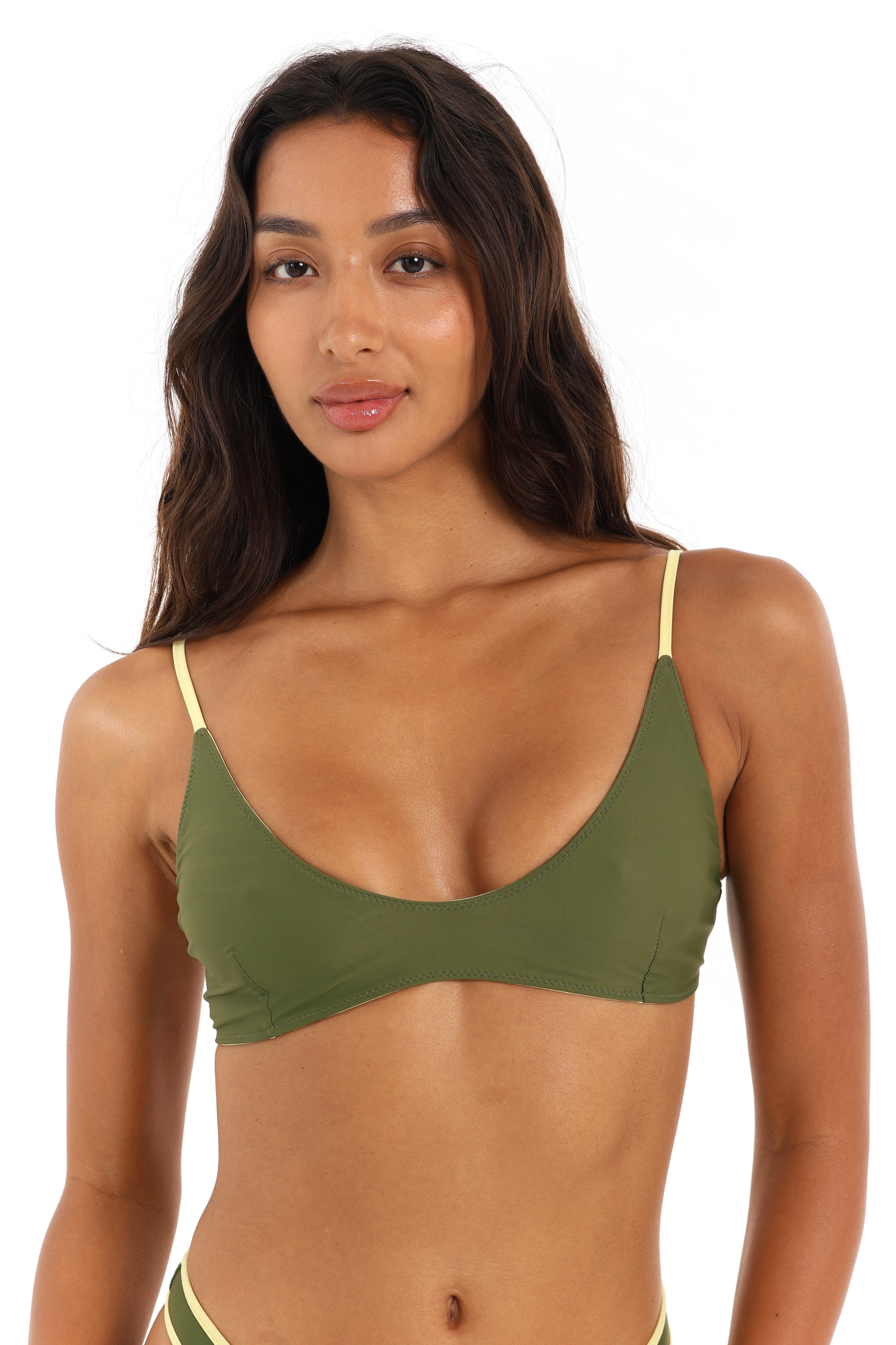 Scoop bikini top in Mossii khaki green – Rays of Earth